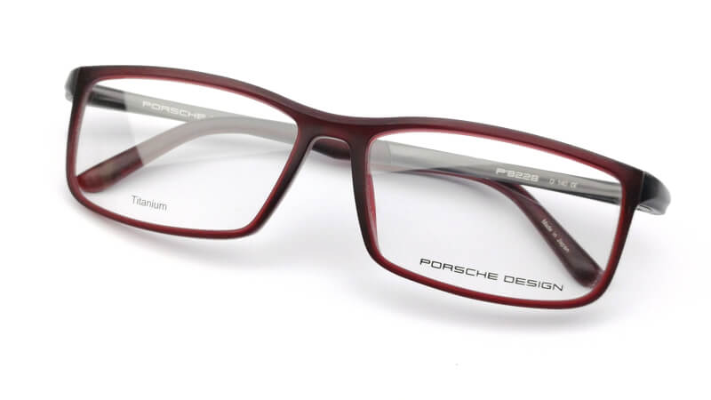 Porsche Design P 8228