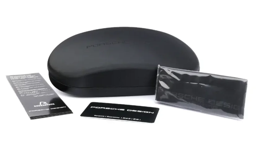 Porsche Design P8328